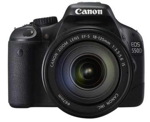 Canon EOS 550D 18-135 IS DSLR Fotoğraf Makinesi