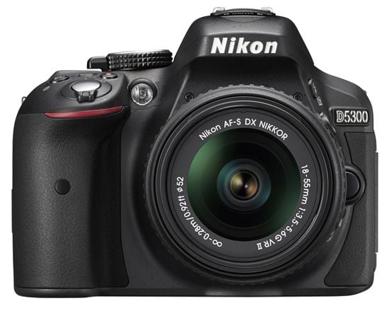 Nikon D5300 18-55mm DSLR Fotoğraf Makinesi
