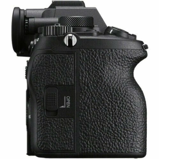 Sony A7R V Body