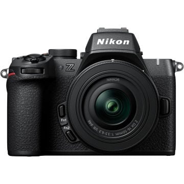 Nikon Z50 II + 16-50mm f/3.5-6.3 VR Lens Aynasız Fotoğraf Makinesi