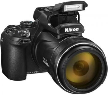 Nikon Coolpix P1100 Dijital Fotoğraf Makinesi