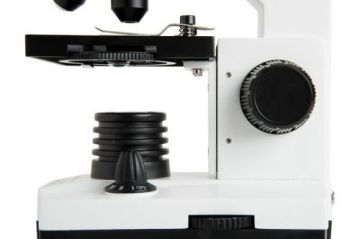 Celestron 44128 M800 Biyolojik Mikroskop