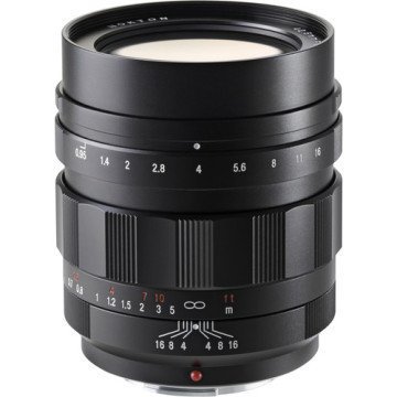 Voigtlander Nokton F0.95/42.5mm Lens