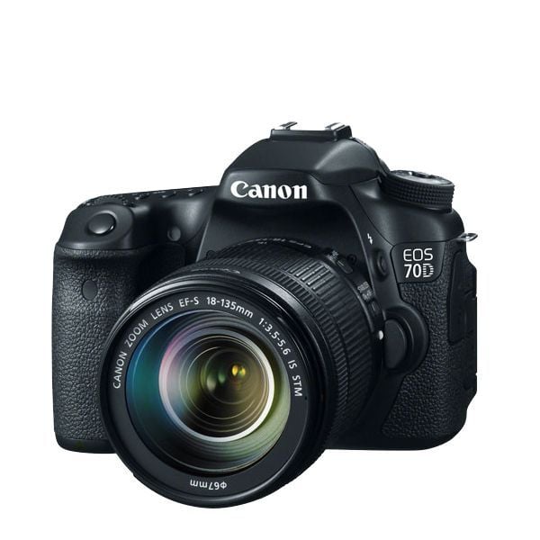 Canon EOS 70D 18-135mm IS STM DSLR Fotoğraf Makinesi