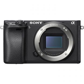 Sony A6300 18-105mm Kit Aynasız DSLR Fotoğraf Makinesi