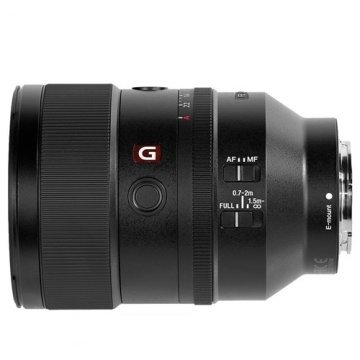 Sony SEL135F18GM FE135mm f/1.8 GM Lens
