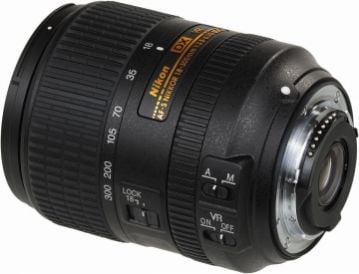 Nikon AF-S 18-300mm f/3.5-6-3G ED VR LENS